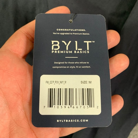 BYLT Elite Fairway Pullover Men Medium Blue Performance Stretch Athleisure NEW - Picture 2 of 10